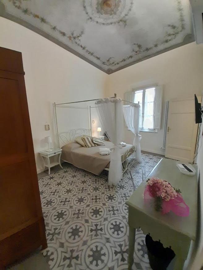 B&B Villino Luschi Pisa Centro Exterior photo
