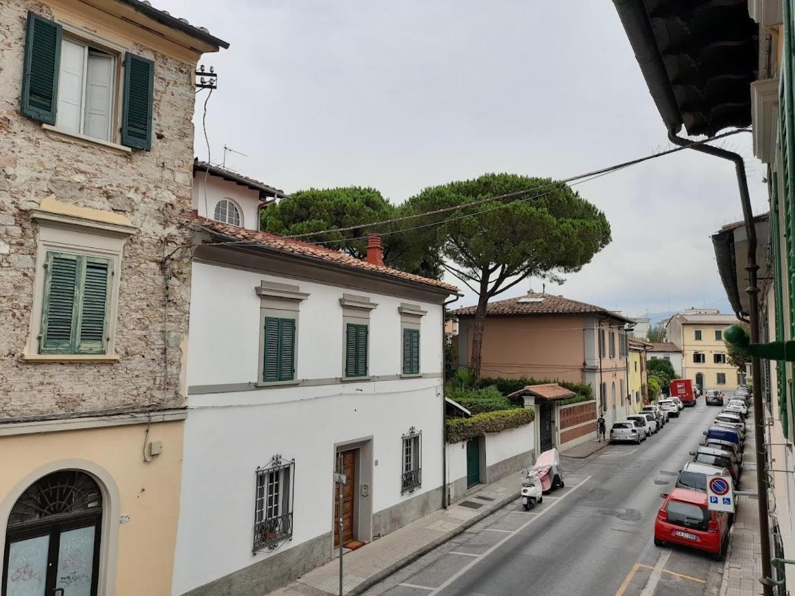 B&B Villino Luschi Pisa Centro Exterior photo